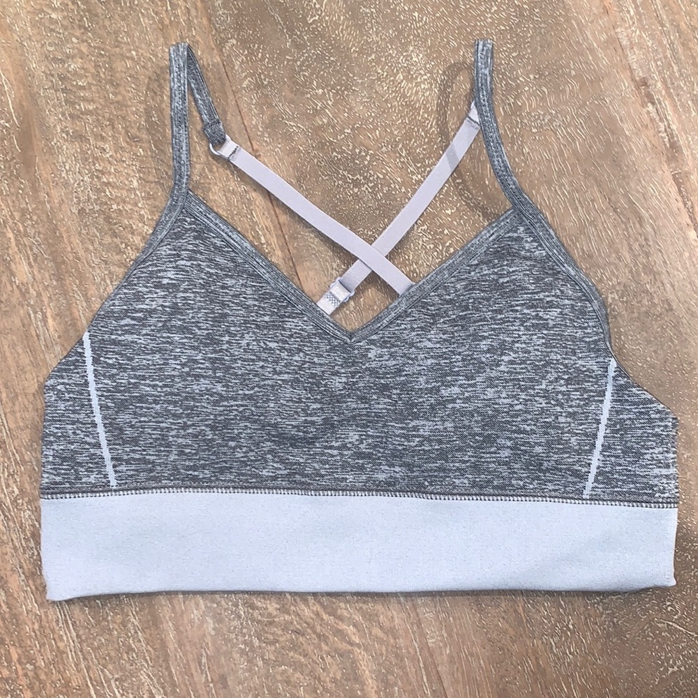 Padded Gray Sports Bra NWOT